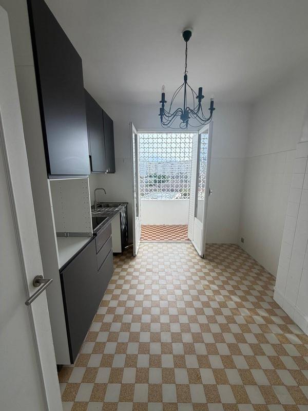 Appartement - 114 m² - 4 pièces