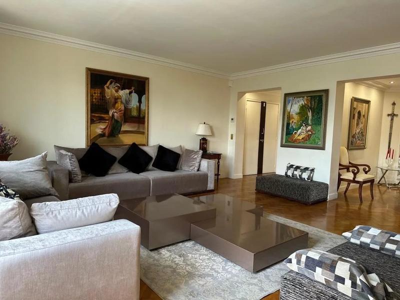 Appartement - 130 m² - 3 pièces