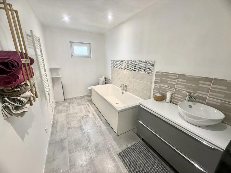 Maison ancienne - 125 m² - 5 pièces