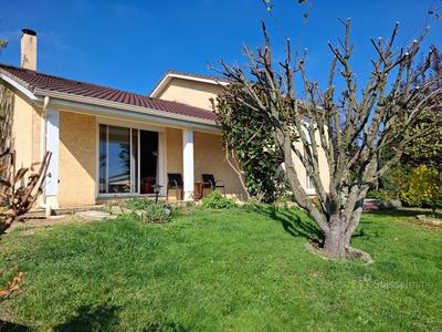 Maison - 127 m² - 5 pièces