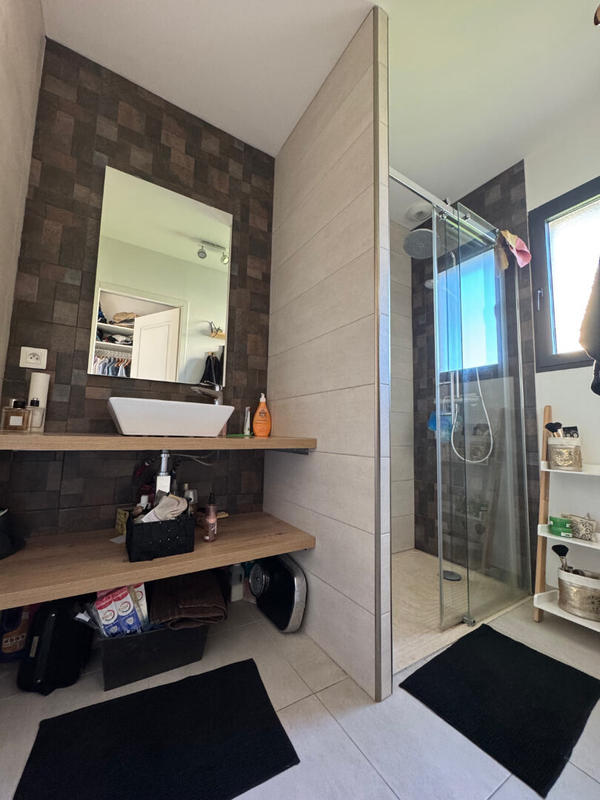 Maison - 137 m² - 6 pièces