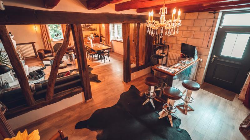 Maison - 540 m² - 12 pièces