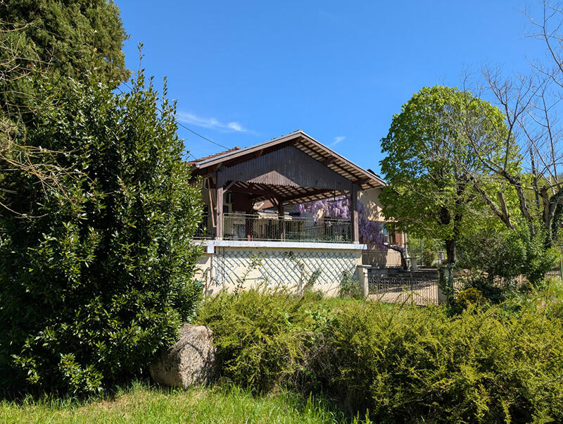 Maison - 138 m² - 6 pièces