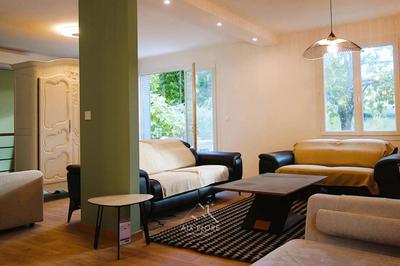 Propriété - 138 m² - 5 pièces