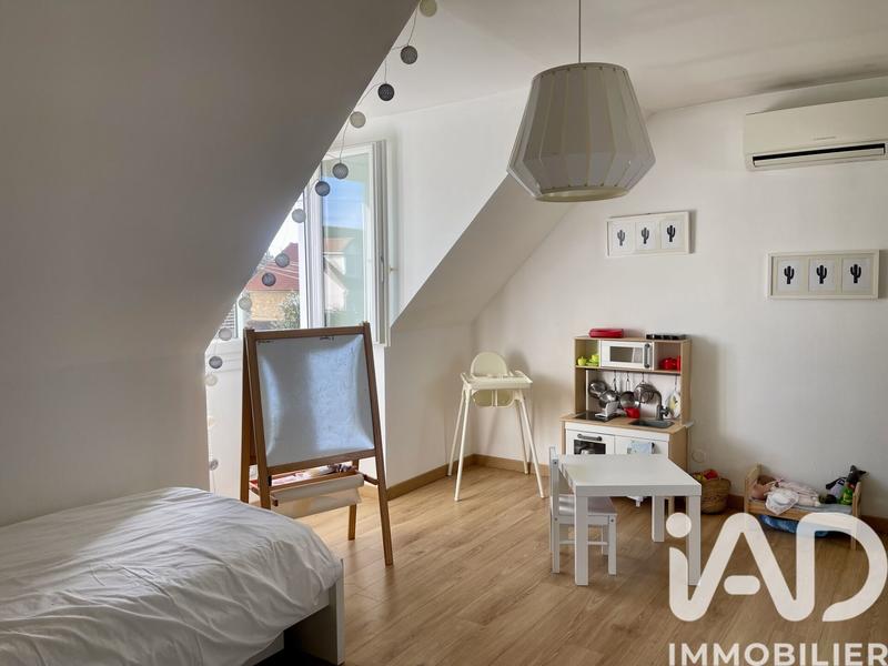 Maison - 146 m² - 7 pièces