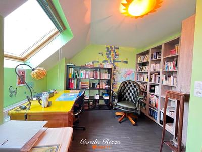 Maison - 105 m² - 5 pièces