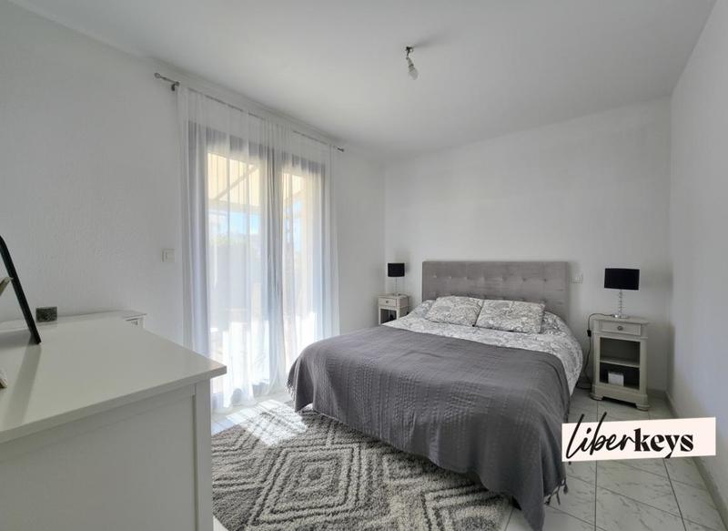 Villa - 100 m² - 4 pièces