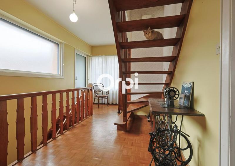 Maison - 160 m² - 5 pièces