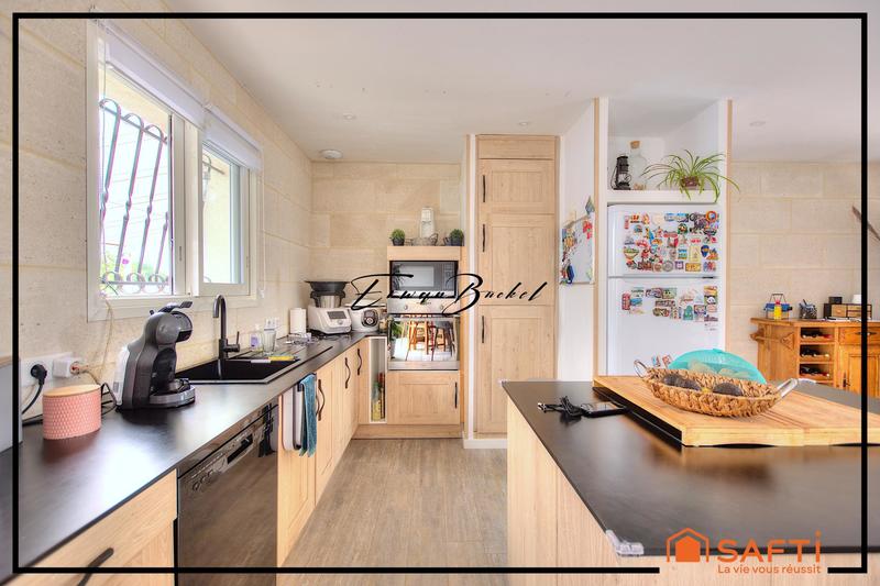 Maison - 85 m² - 4 pièces