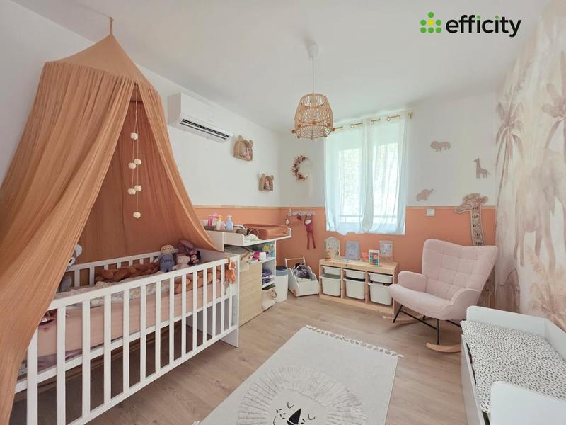 Maison - 120 m² - 6 pièces