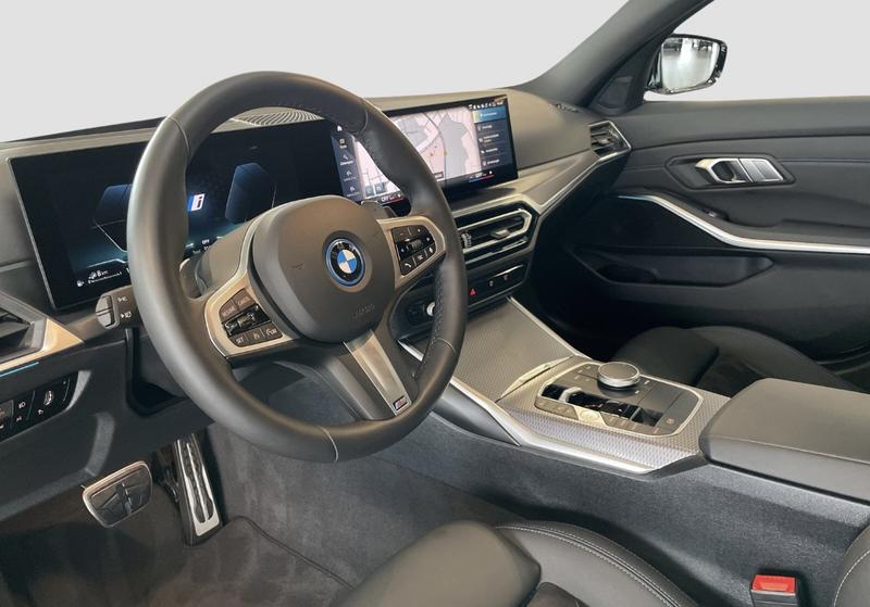 Bmw Série 3 330e Touring 292 m Sport Hybride Rechargeable / Attache Remorque Affichage Tete Haute Apple Carplay Android Auto Jantes 19&quot;