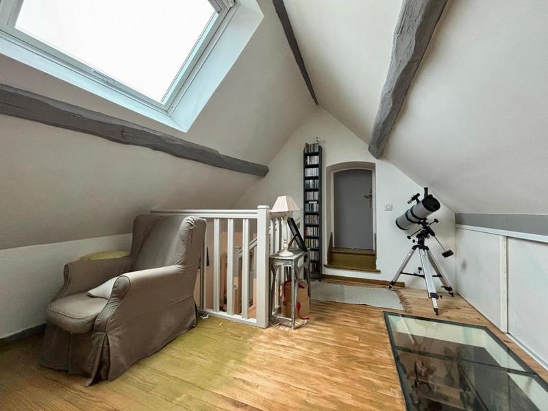 Maison - 200 m² - 7 pièces