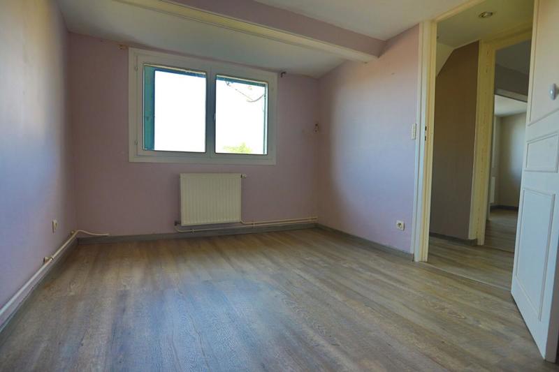 Maison - 115 m² - 8 pièces