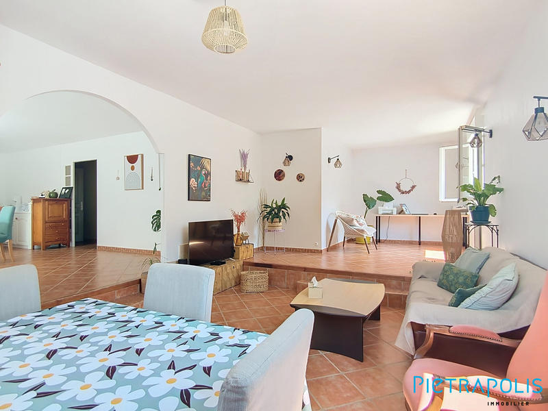 Maison - 113 m² - 4 pièces