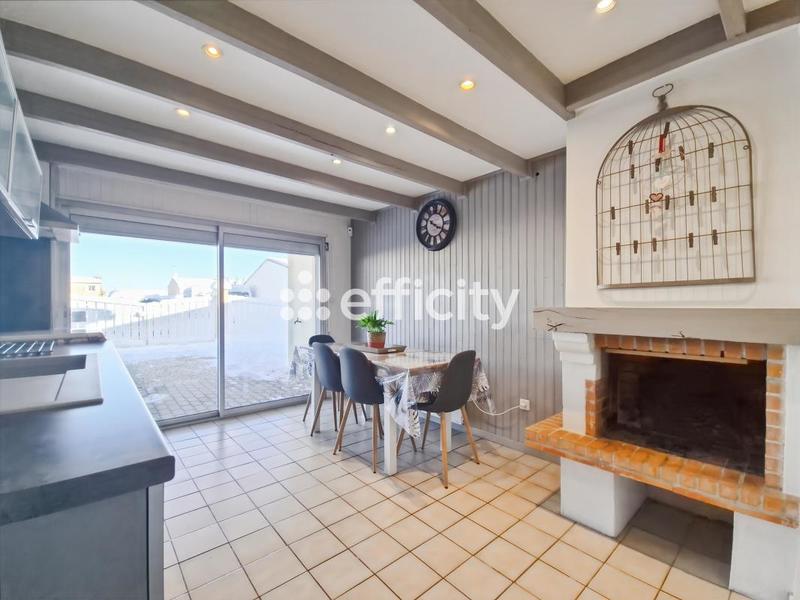 Pavillon - 157 m² - 8 pièces