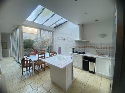 Maison bourgeoise - 189 m² - 8 pièces