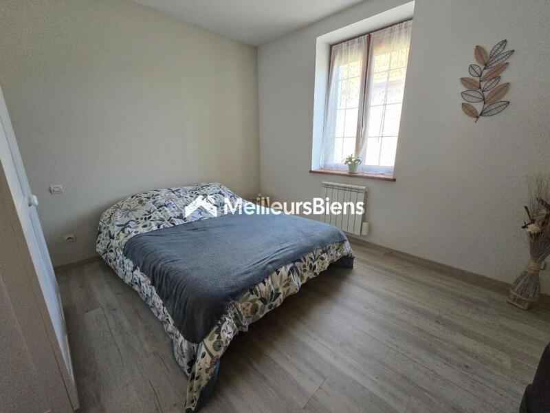 Maison en pierre - 143 m² - 6 pièces