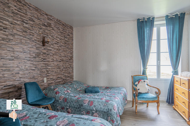 Maison - 200 m² - 6 pièces