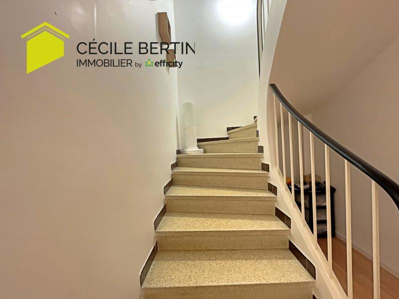 Maison - 76 m² - 4 pièces