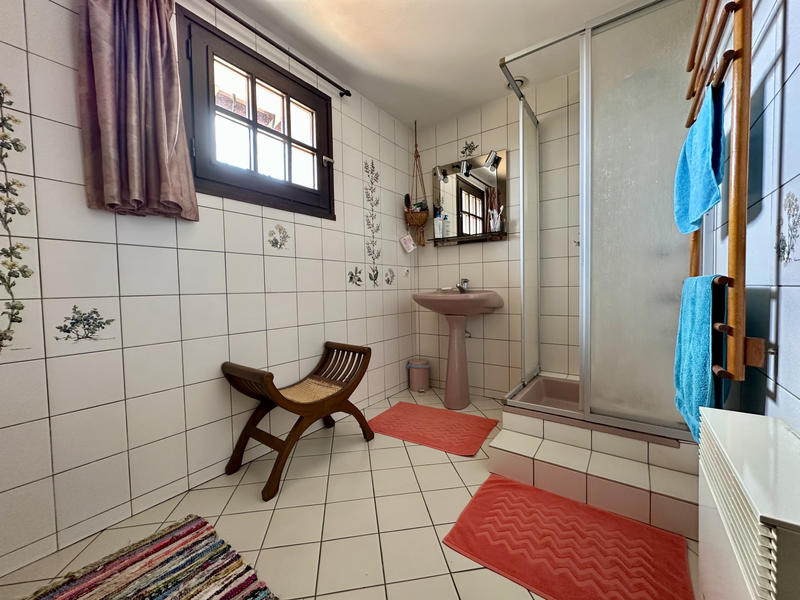 Maison - 170 m² - 6 pièces