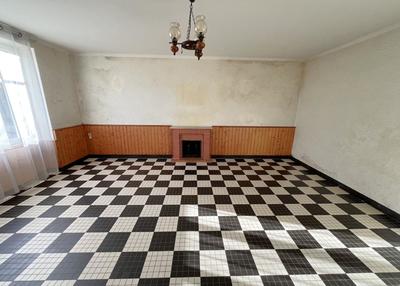 Maison - 111 m² - 4 pièces