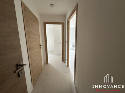 Appartement - 97 m² - 4 pièces