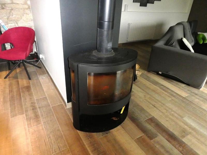 Maison de campagne - 90 m² - 2 pièces