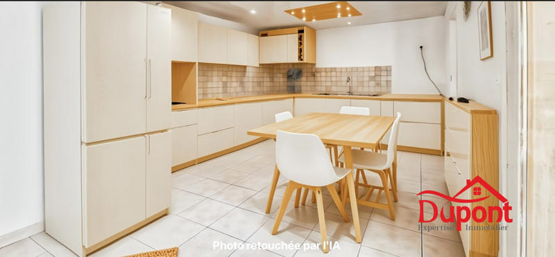 Maison - 84 m² - 4 pièces