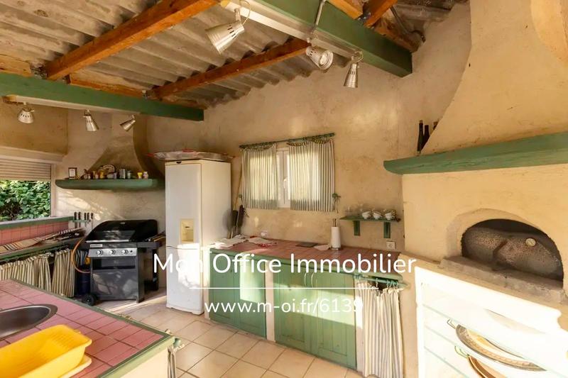 Maison traditionnelle - 107 m² - 4 pièces