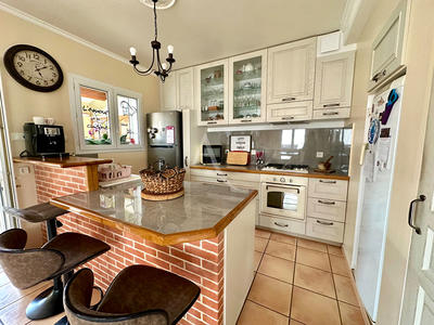 Maison - 98 m² - 4 pièces