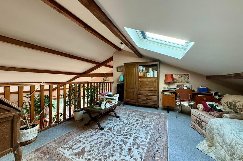 Maison - 150 m² - 4 pièces