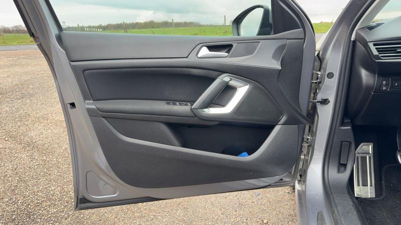 Peugeot 308 II 1.2 PureTech 110 Style