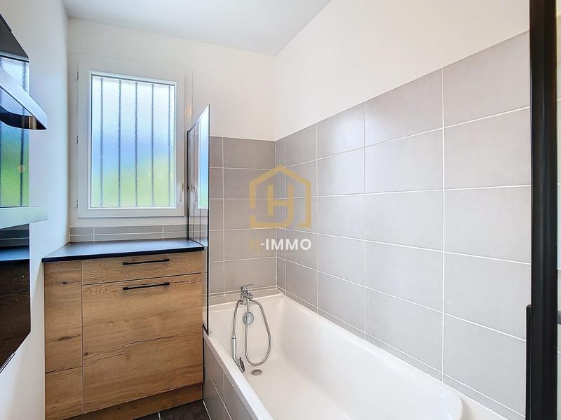 Maison contemporaine - 100 m² - 4 pièces