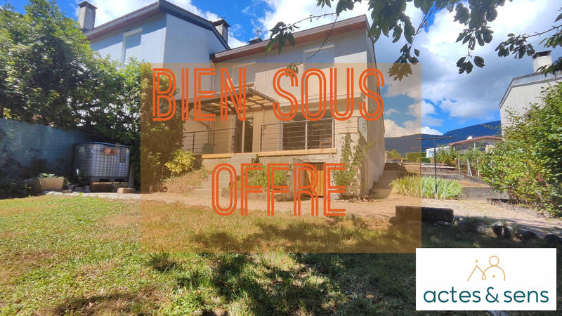 Maison - 94 m² - 6 pièces