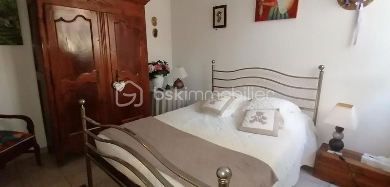 Maison d'architecte - 270 m² - 6 pièces