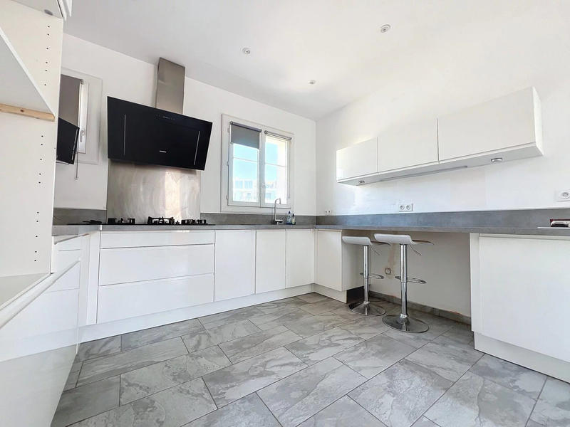 Maison - 117 m² - 5 pièces