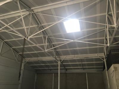 Local d'activité / Entrepôt - 315 m²