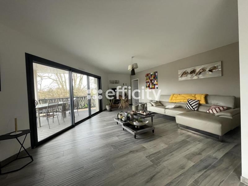 Maison - 197 m² - 4 pièces