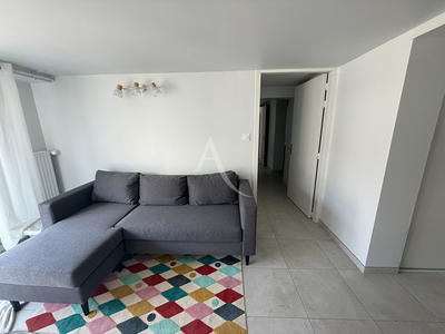 Chambre - 12 m² - 2 pièces