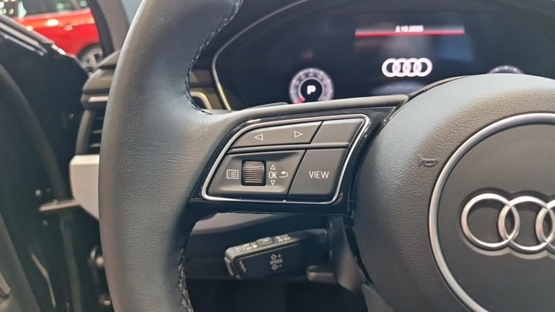 Audi A4 Business 35 tfsi 150 s tronic 7executive