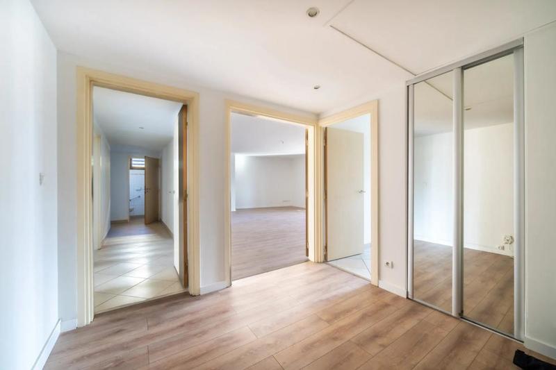 Appartement - 126 m² - 4 pièces