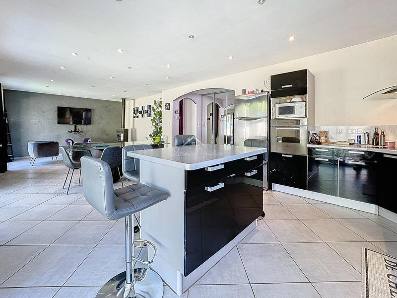 Villa - 139 m² - 5 pièces