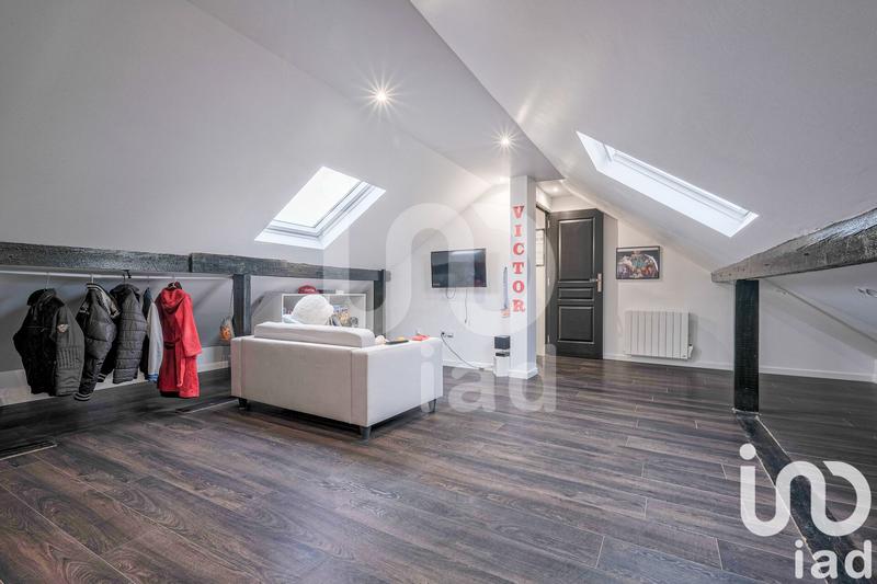 Maison - 140 m² - 5 pièces