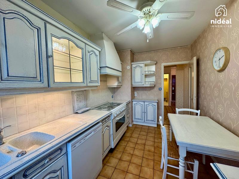 Appartement - 112 m² - 5 pièces