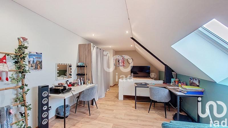 Maison - 185 m² - 7 pièces