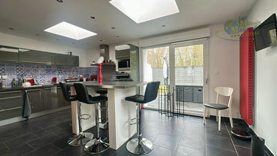 Maison - 100 m² - 6 pièces