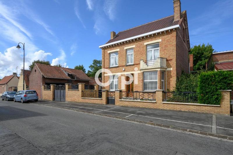 Maison - 165 m² - 5 pièces