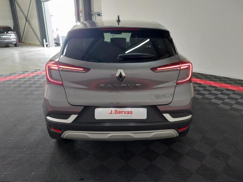 Renault Captur Mild Hybrid 160 Edc Techno