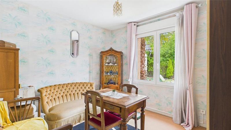 Maison - 190 m² - 9 pièces