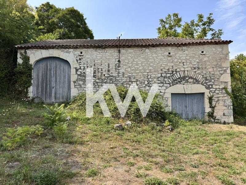 Maison - 140 m² - 7 pièces